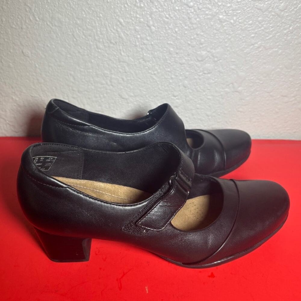 Clarks Black Mary Jane Emslie Lulin Lulin Pumps Shoes 9.5 M